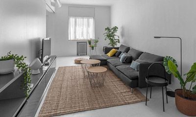 The apartment is narrow and long!